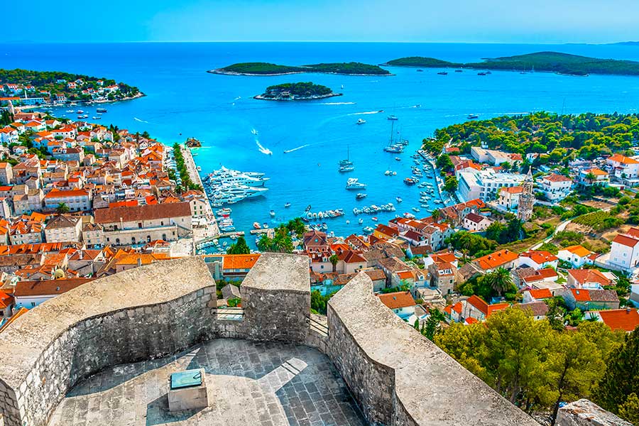 Иммиграция в Хорватию