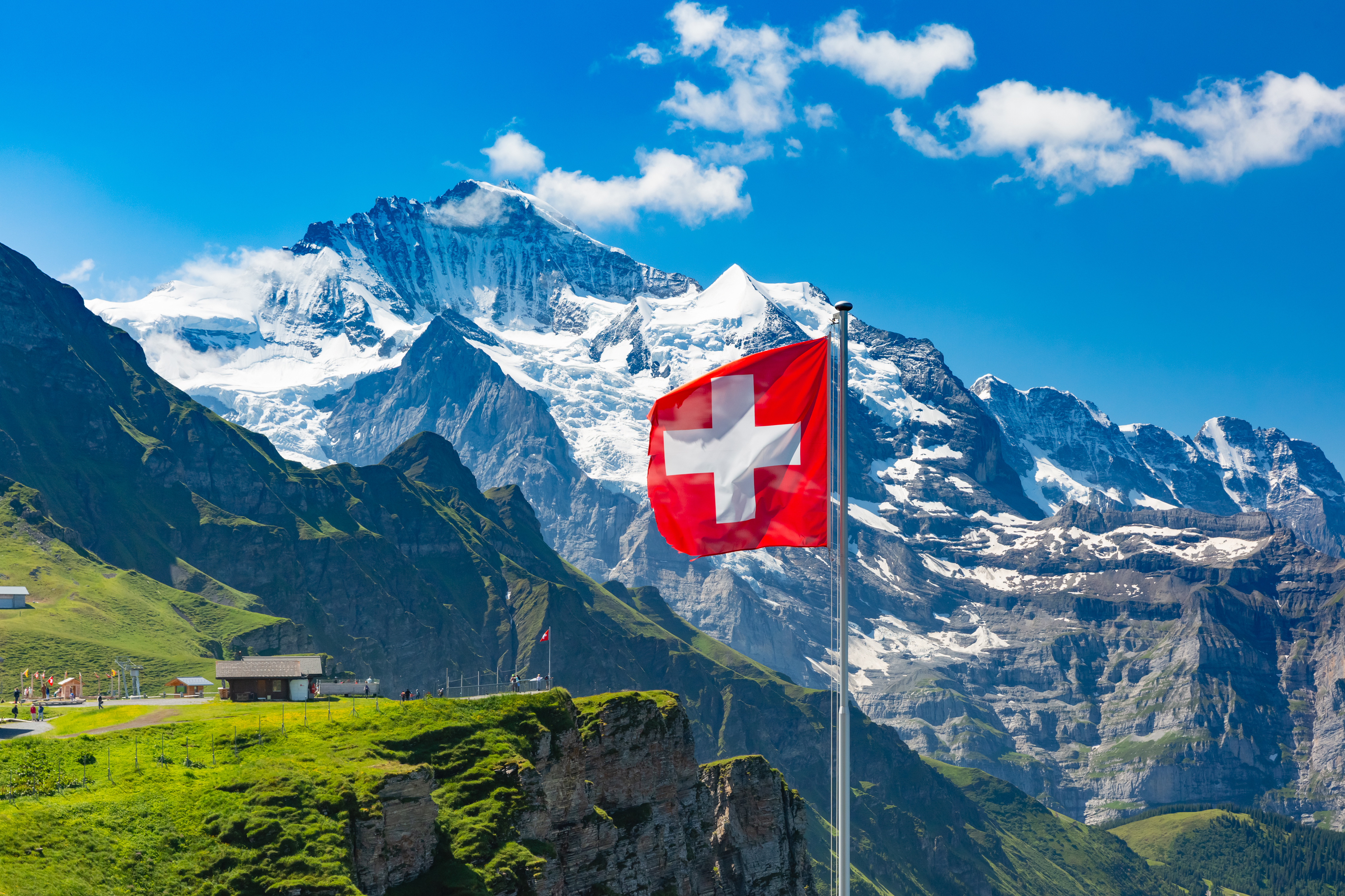 Как иммигрировать в Швейцарию на ПМЖ