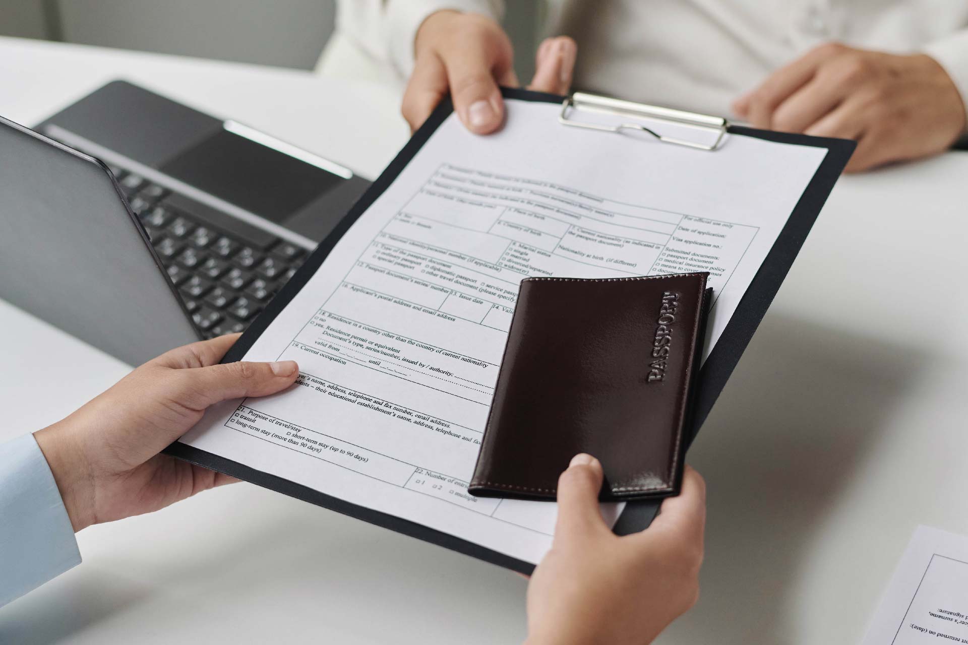 Документы для оформления ВНЖ Грузии